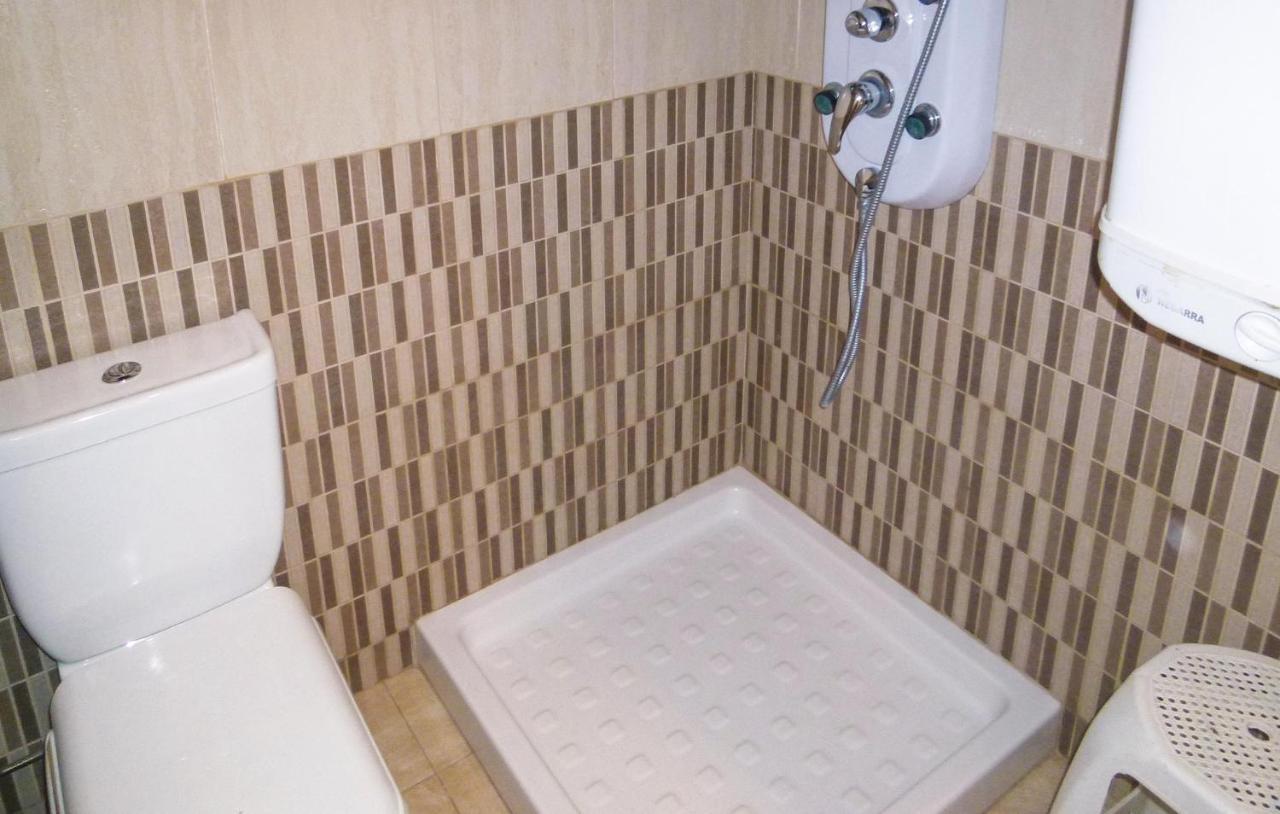 Nice Apartment In Benalmdena Costa With 1 Bedrooms, Wifi And Outdoor Swimming Pool Benalmadena Exterior photo